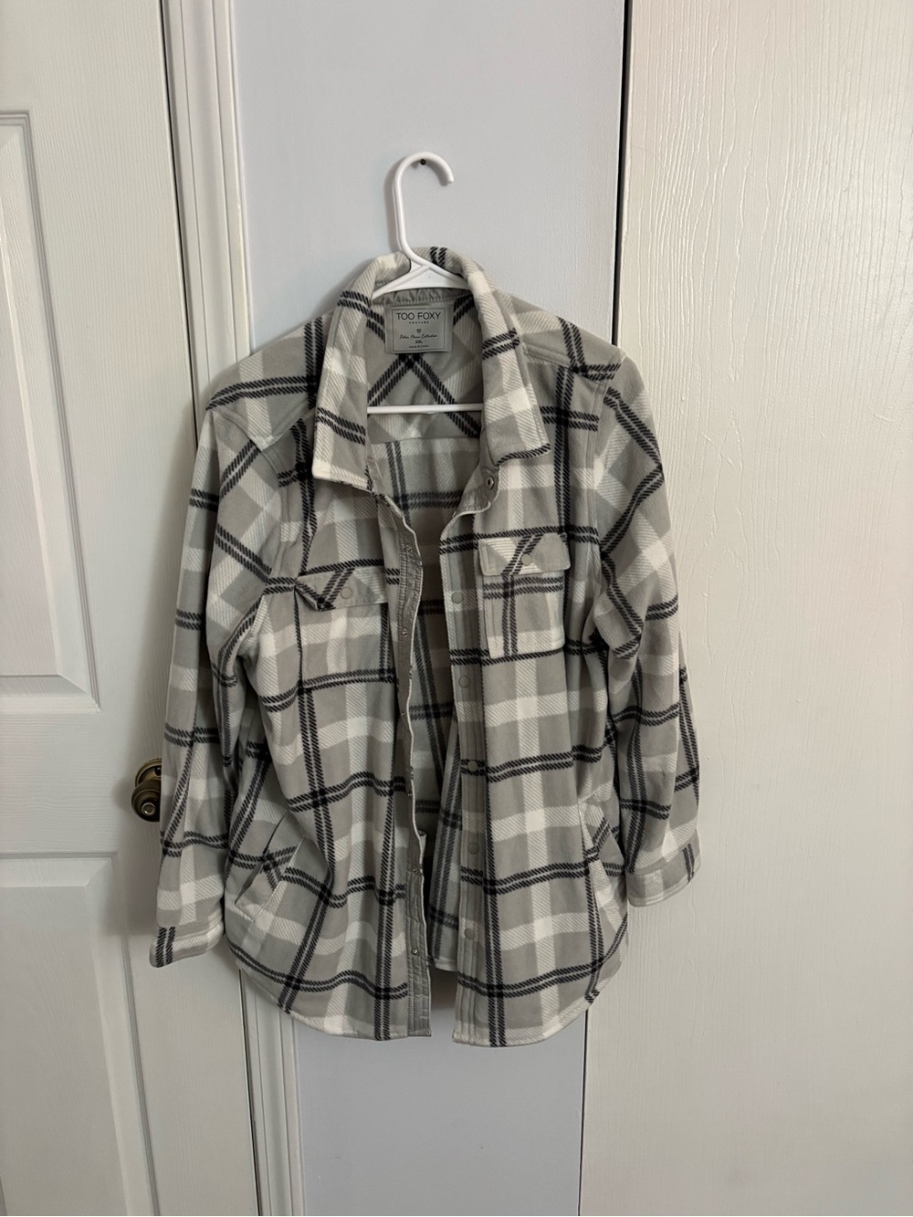 Women's Cream & Gray Plaid Teddy Jacket